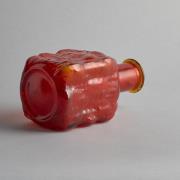 Vintage - Röd glaskaraff