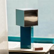 &Tradition Pivot ATD7 bordslampa blue silver