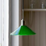 Markslöjd Hänglampa Vela, grön/gammal mässing, glas/järn Ø 25 cm plugg