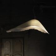 Karman hänglampa Moby Dick, längd 150 cm, glasfiber, vit