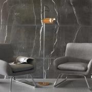 Oluce golvlampa Spider, senapsgul/krom, metall, aluminium