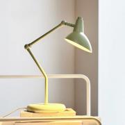 Dyberg Larsen bordslampa Vela, mint, höjd 45 cm