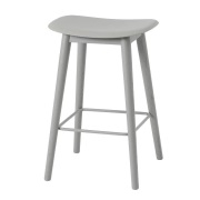 Muuto, Fiber barpall låg Wood Base - 65 cm - Grey/Grey
