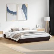 vidaXL Sängram svart 200x200 cm konstruerat trä
