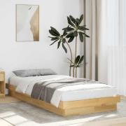 vidaXL Sängram utan madrass 80x200 cm massiv ek