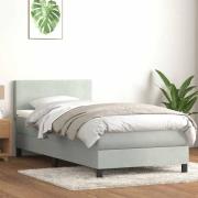 vidaXL Ramsäng med madrass ljusgrå 80x210 cm sammet