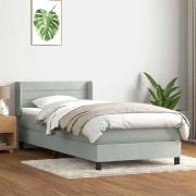 vidaXL Resårsäng med madrass ljusgrå 90x220 cm sammet