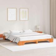 vidaXL Sängram Vaxbrun 200 x 200 cm Massiv furu