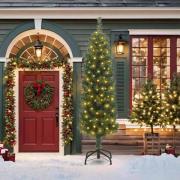 vidaXL Konstgjord julgran Grön 210 cm PVC och stål och plast