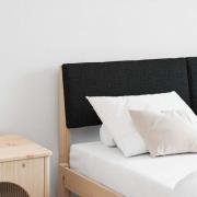 vidaXL Klädd sänggavel Svart 135 cm Massiv furu
