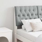 vidaXL Klädd sänggavel Ljusgrå 120 cm Massiv furu