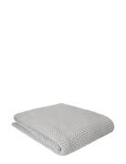 Parker Home Textiles Cushions & Blankets Blankets & Throws Grey Laura ...