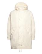 GANT D2. Cotton Parka Kräm