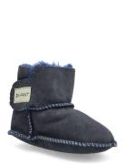 En Fant Sheepskin Bootee Blå