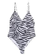 Gestuz Faghigz Swimsuit Vit