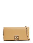 Tommy Hilfiger Th Reset Lrg Flap W Chain Beige