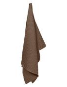 The Organic Company Big Waffle Large Hand Towel Brun