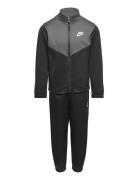 Nike Re-Tricot Set Svart