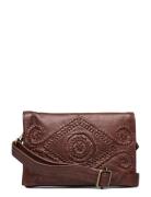 DEPECHE Small Bag/Clutch Brun