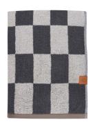 Retro Bath Towel Mette Ditmer Grey