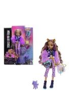 Monster High Clawdeen Wolf Fashion Doll With Pet Dog Crescent And Acce...