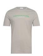 Lindbergh Copenhagen Print Tee S/S Grå