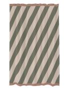 Mette Ditmer Diagonal Shower Curtain Grön