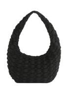 HVISK Haze Matte Twill Quilt Svart