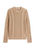 Tommy Jeans Tjm Slm Badge Cable Knit Sweater Beige