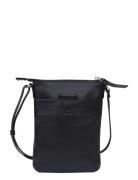 Adax Amalfi Shoulder Bag Abbie Svart