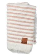 Elodie Details Furry Knit Blanket - Faded Rose Rosa