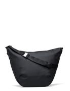 Rains Valera Shoulder Bag Large W3 Svart