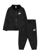 Nike Re-Tricot Set Svart