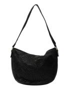 RE:DESIGNED EST 2003 Melle Svart