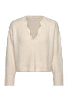 Monki Lace-Trimmed V-Neck Sweater Kräm