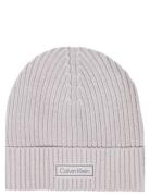 Calvin Klein Patch Chunky Rib Cotton Beanie Grå