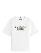 Tommy Hilfiger Tommy 1985 Graphic Print Tee Ss Vit