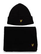 Lyle & Scott Brushed Scarf And Beanie Set Svart